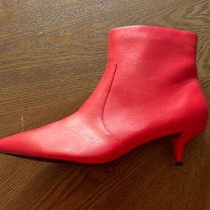 Elloquii red booties. 11W in the box. Never Worn